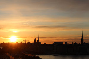 photo-wallpaper-city-in-the-evening-light