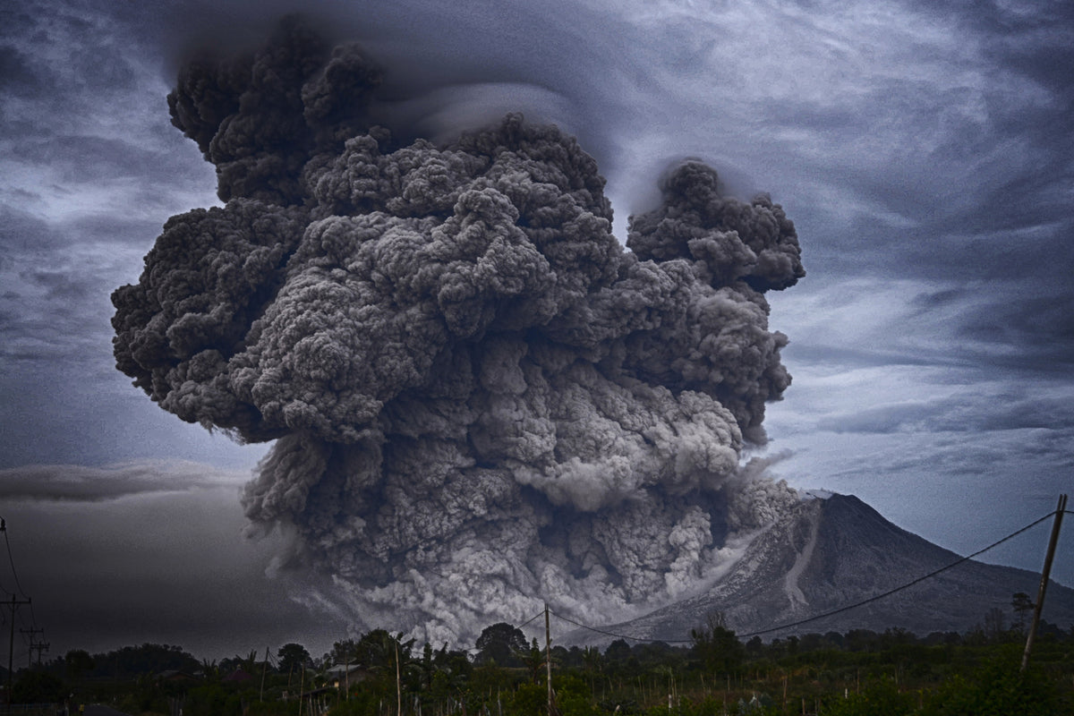 photo-wallpaper-the-volcano-ash