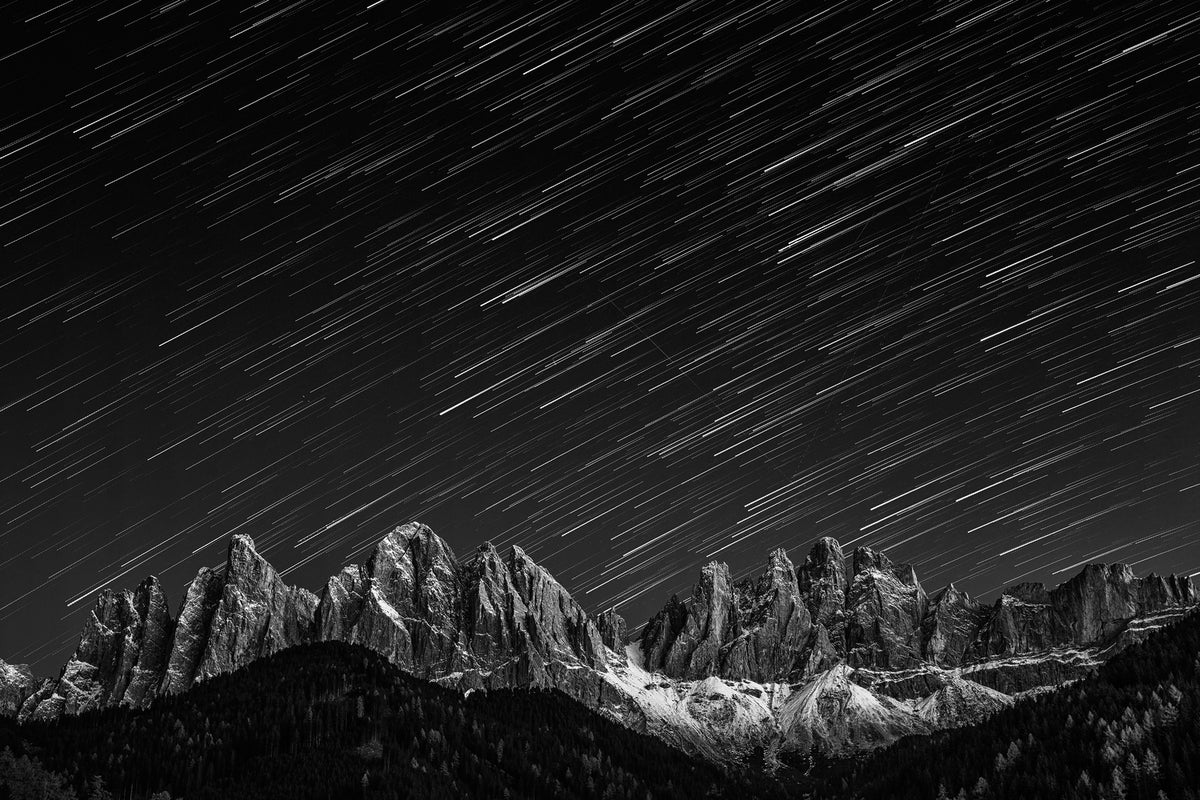 photo-wallpaper-starfall-in-the-dolomites