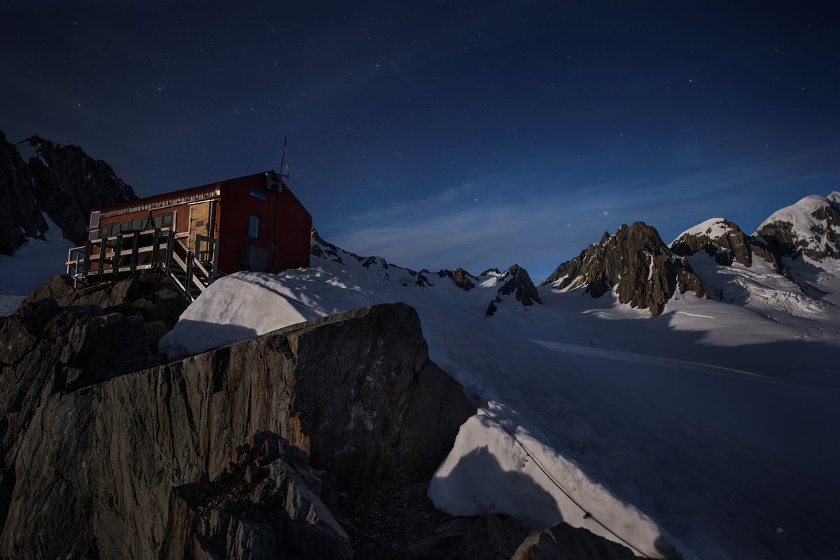 photo-wallpaper-fox-glacier-pioneer-hut