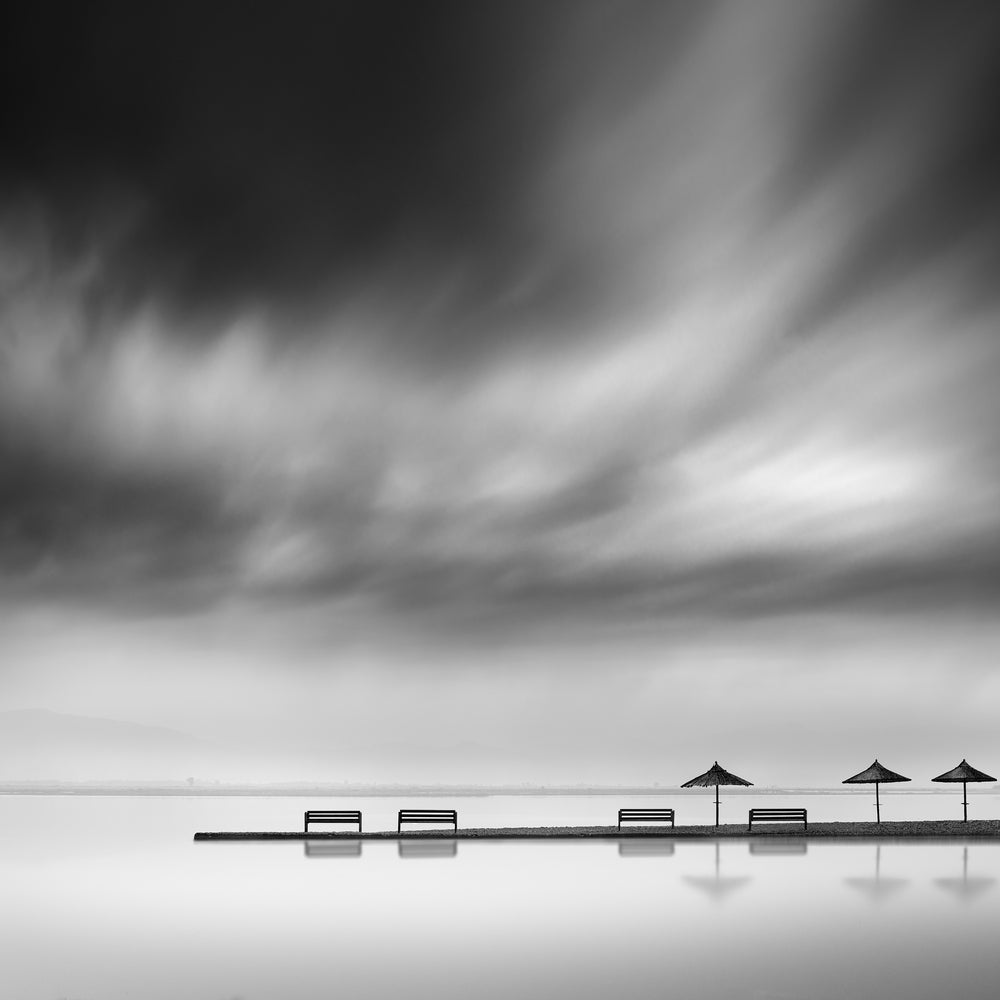 photo-wallpaper-four-benches-and-three-umbrellas