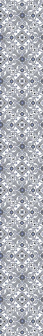 patterned-wallpaper-medallion