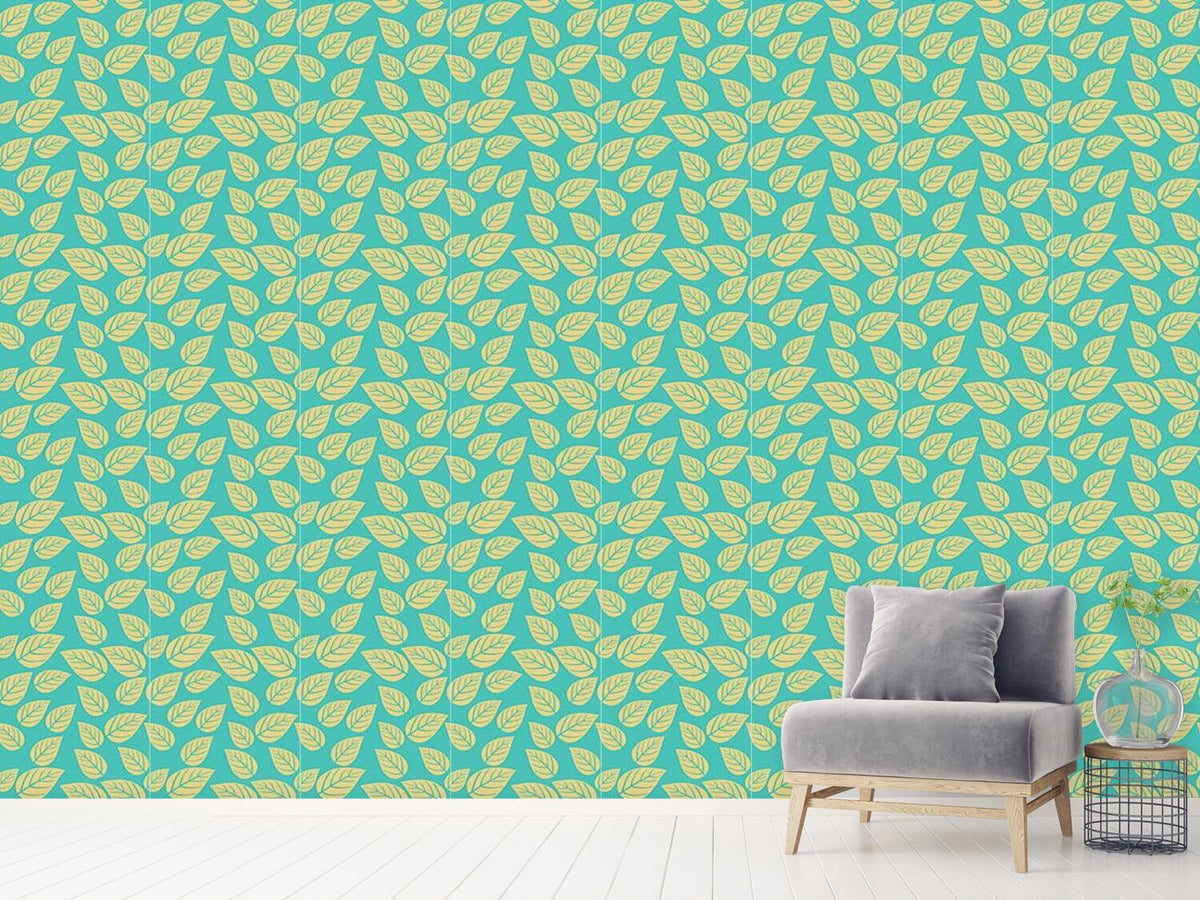 patterned-wallpaper-northern-leaf