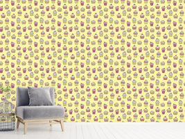 patterned-wallpaper-all-kinds-of-cupcakes