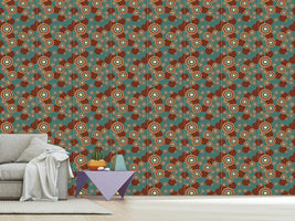 patterned-wallpaper-golden-buckler