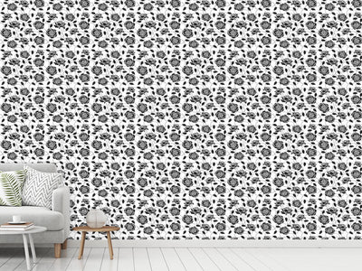 patterned-wallpaper-briar-rose-black-and-white