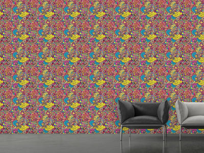 patterned-wallpaper-the-land-of-wild-fantasies