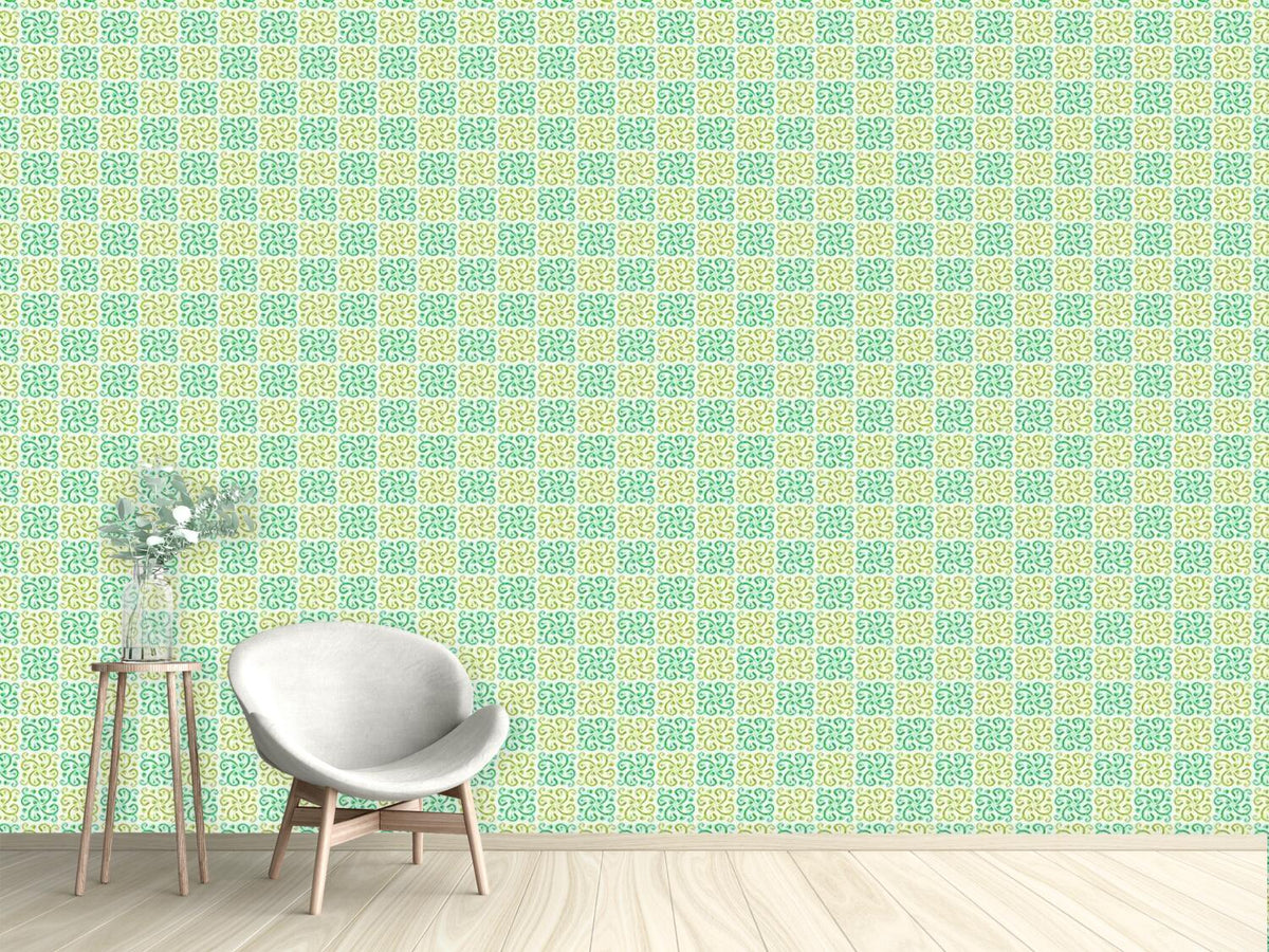 patterned-wallpaper-floral-swirl