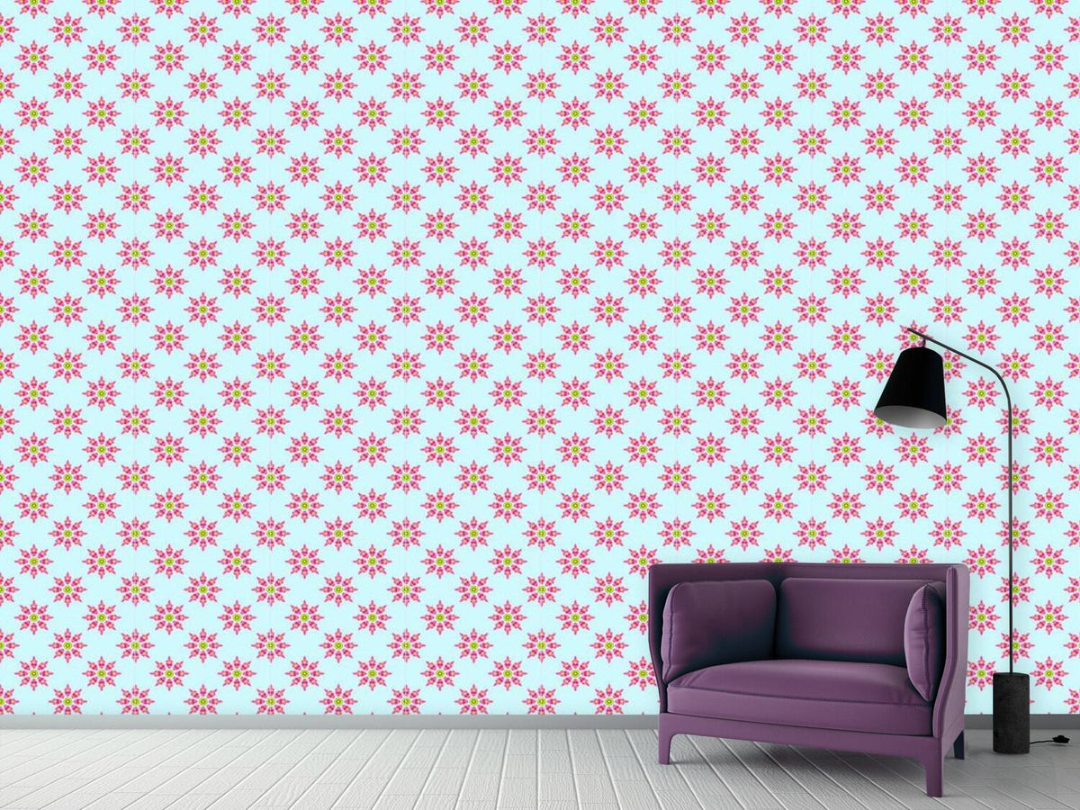 patterned-wallpaper-oriental-florets