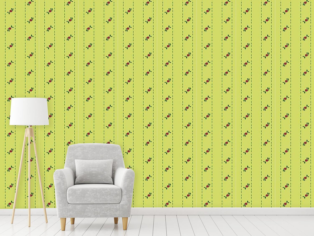 patterned-wallpaper-roses-on-green