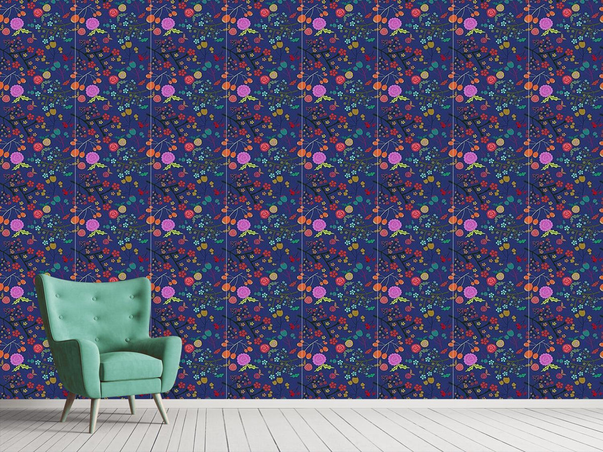 patterned-wallpaper-olives-and-flowers