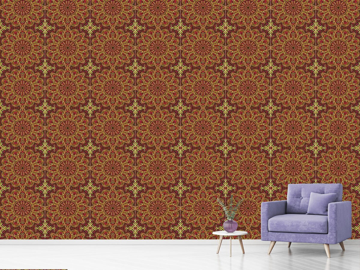 patterned-wallpaper-the-autumnal-sari-of-the-maharani