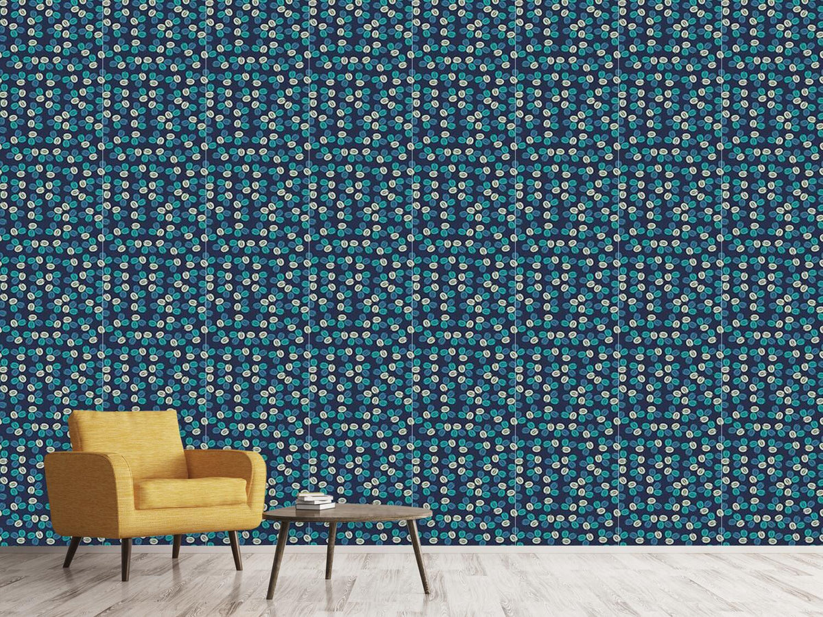 patterned-wallpaper-plum