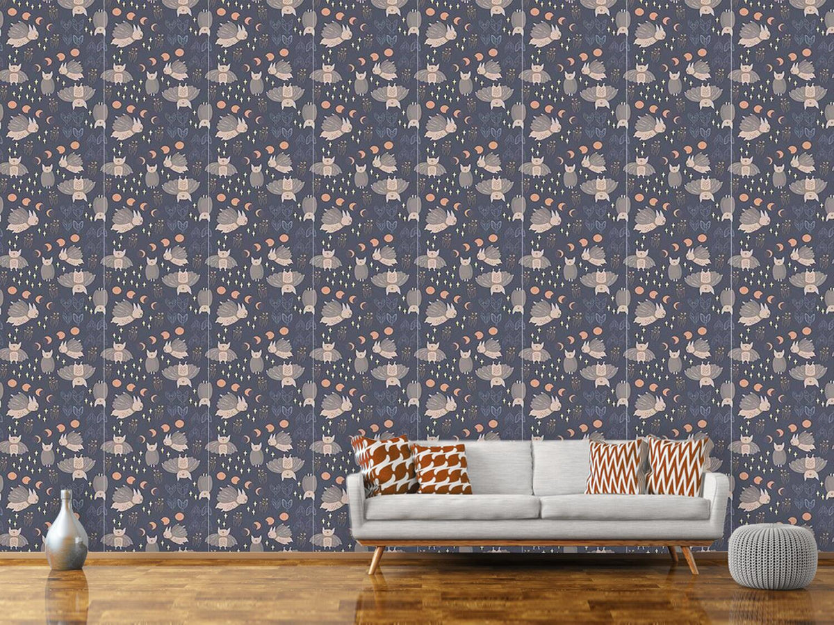 patterned-wallpaper-night-creatures