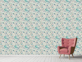 patterned-wallpaper-the-bird-queen-in-her-winter-dress