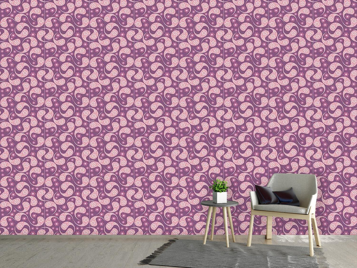 patterned-wallpaper-love-dance-of-the-paisleys