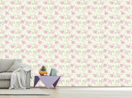 patterned-wallpaper-little-roses