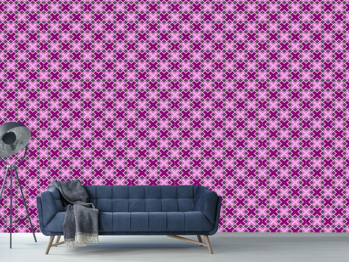 patterned-wallpaper-crossing-squares