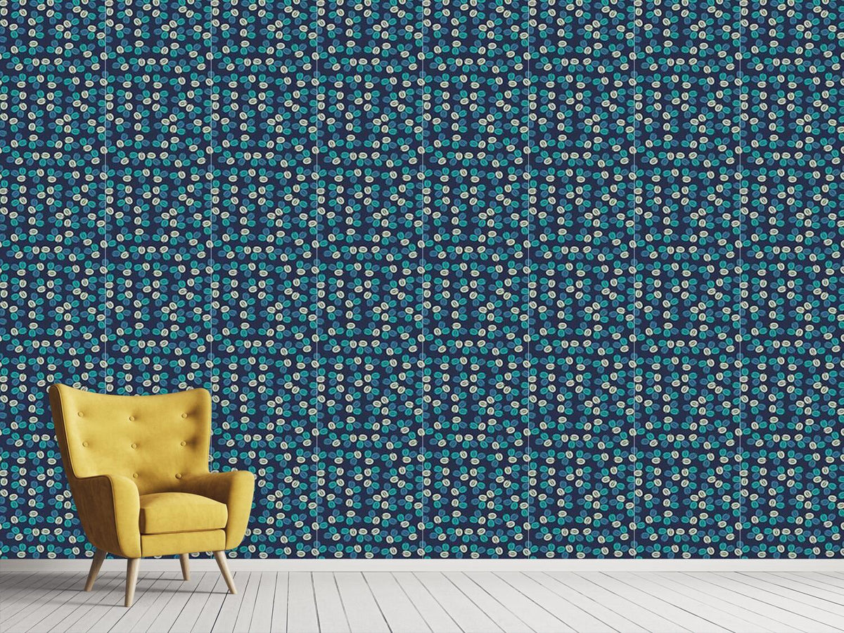 patterned-wallpaper-plum