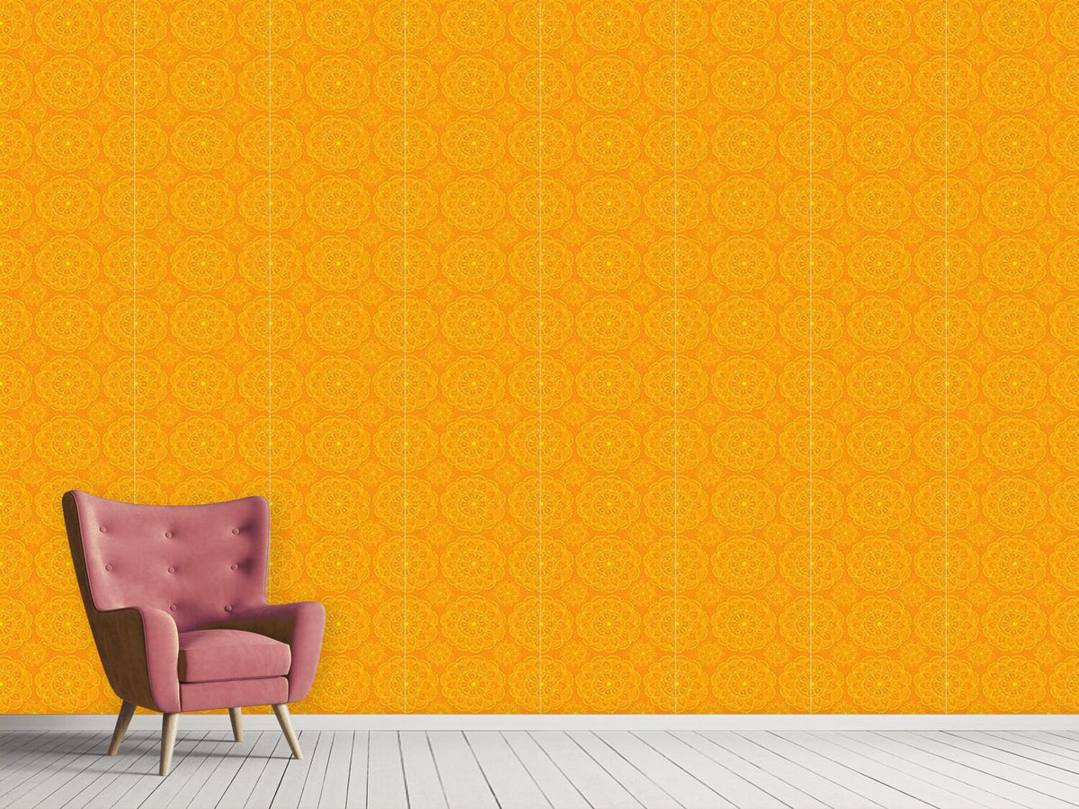 patterned-wallpaper-flowers-on-my-summer-sari